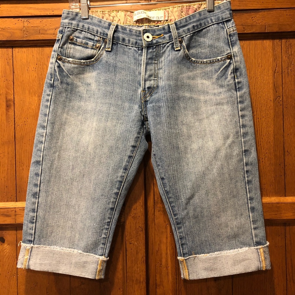 2/$15 Vintage Levi Women’s Bermuda